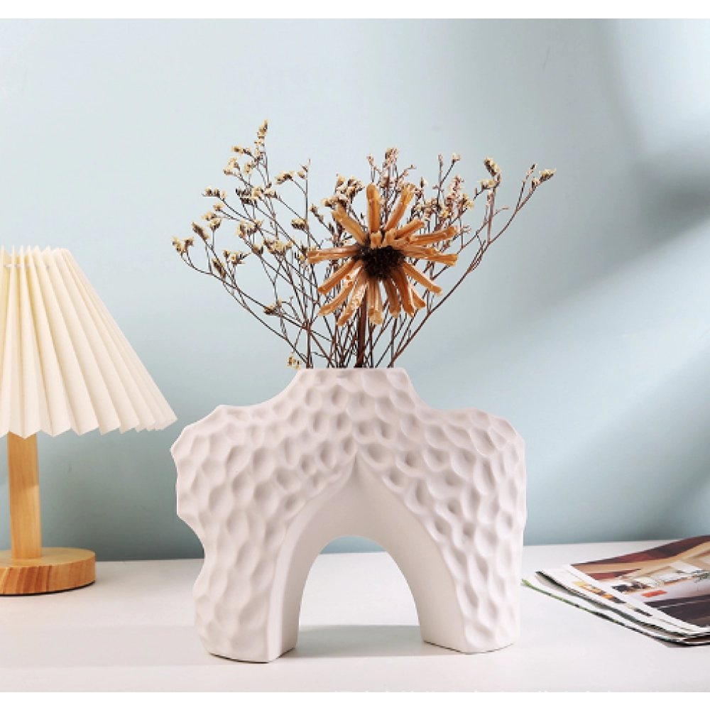 European style INS ceramic vase decoration, office sample room, home decoration, flower arrangement, handicrafts European style INS ceramic vase decoration, office sample room, home decoration, flower arrangement, handicrafts